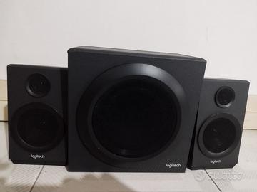 Logitech Z333 2.1, composto da subwoofer + 2 casse