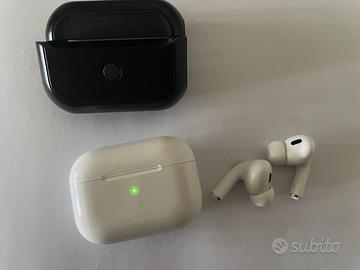 AirPods Pro - Seconda generazione con custodia