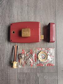 Serratura da applicare destra CISA 50180.60 dx