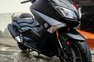 Yamaha T Max iron 530
