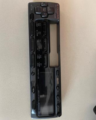 Stereo auto, carica CD ed amplificatore vintage