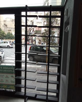 espositore per scarpe 