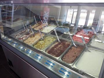 Frigo vetrina gelati 18 gusti come nuova