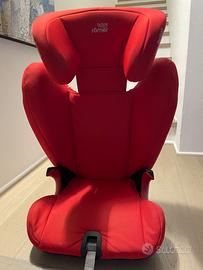 Seggiolino per auto per bambini dai 15 ai 36 kg