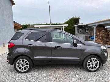 Ford EcoSport EcoBoost 125 CV - NEOPATENTATI