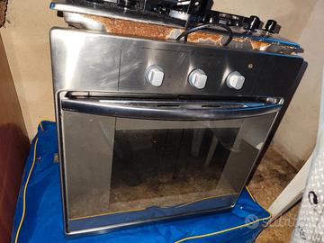 combo piano cottura e forno