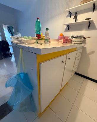 Mobile cucina con piano