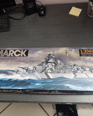 Nave modello Bismarck come nuova