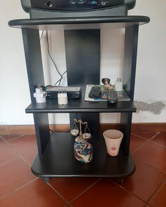 mobile TV in legno 