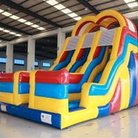 Gonfiabile con scivolo doppio professionale