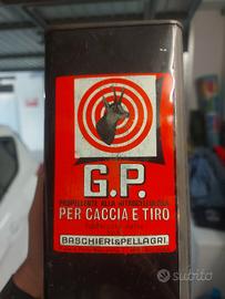  latte di polvere da sparo ( vuote)