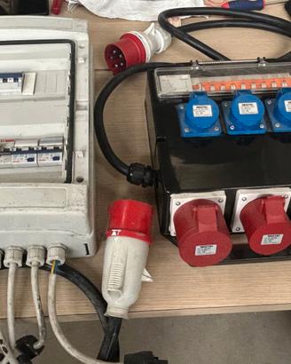 Quadri elettrici + materiale elettrico vario