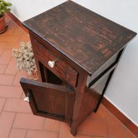Comodino inizio 900