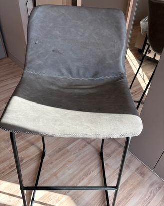 Sgabello imbottito