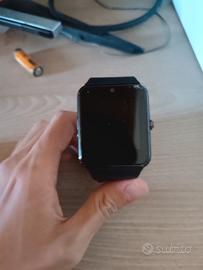 Smartwatch multifunzione – Elegante e pratico