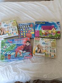  5 scatole di giocattoli 