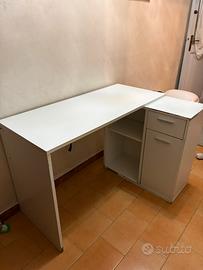 Scrivania angolare/lineare con Libreria
