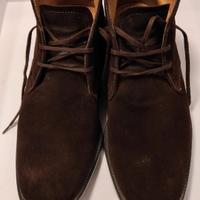 scarpe Tod's in pelle scamosciata.