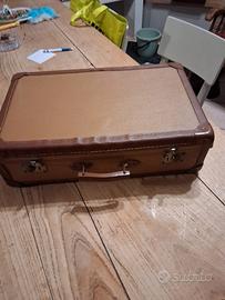 valigia vintage 
