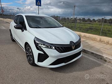 Renault clio 1.0 (100 cv) Techno Gpl - 2024