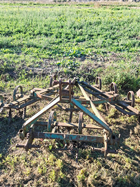 Vibrocoltivatore regolabile