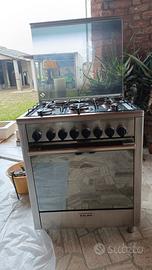 cucina a gas con forno elettrico 