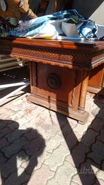 Tavolo in legno + 4 sedie