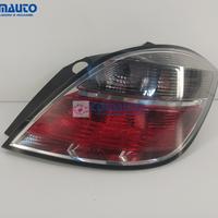 Fanale post dx OPEL ASTRA H '04