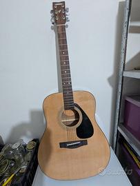 Chitarra acustica Yamaha f310