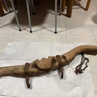 Giogo antico per buoi