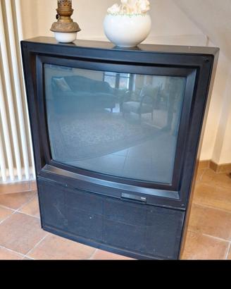 TV Color anni '70 Loewe S 32
