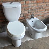 Coppia sanitari