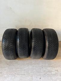 4 GOMME PNEUMATICI INVERNALI Bridgestone