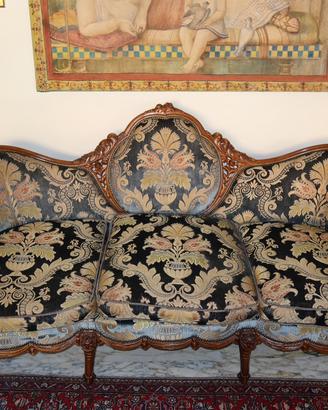 Divano con poltrone classico