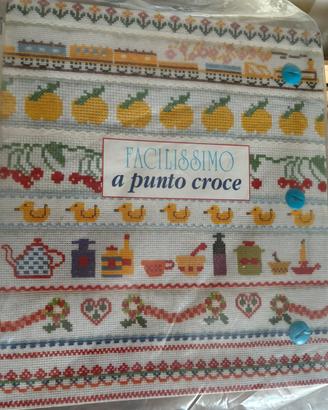 Raccolta Facilissimo a punto croce