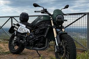 Benelli Leoncino Trial 800