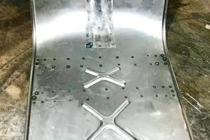 Lamierato pedana lunga Vespa anni 70 con rinforzi