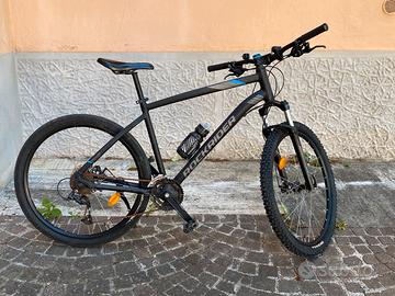 BICICLETTA MTB ROCKRIDER ST 520 - NERO/AZZURRO