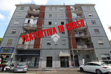 3 LOCALI A BRINDISI