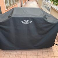 Barbecue con attrezzi