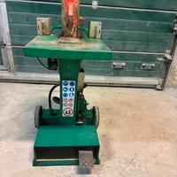 Spaccalegna elettrico