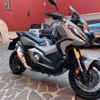 X ADV 750 come nuovo