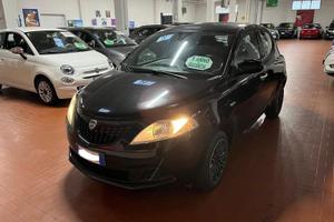 Lancia Ypsilon 1.0 FireFly 5 porte S&S Hybrid...