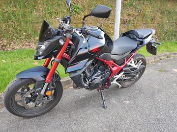Honda Hornet 750