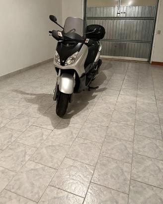 Yamaha X-Max 250 - 30.000km