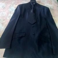 vestito da sposo o testimone 