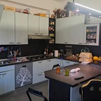 Cucina con penisola