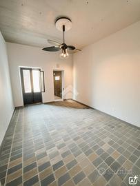 3 LOCALI A VASANELLO