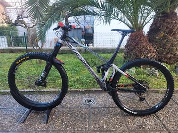 Mondraker Superfoxy R