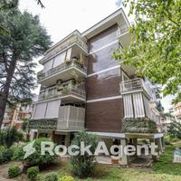 LUMINOSO ED AMPIO BILOCALE CON P.AUTO COPERTO E CA